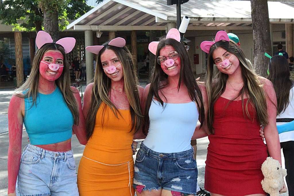 EM-trote-personagens-ensino-medio (16)