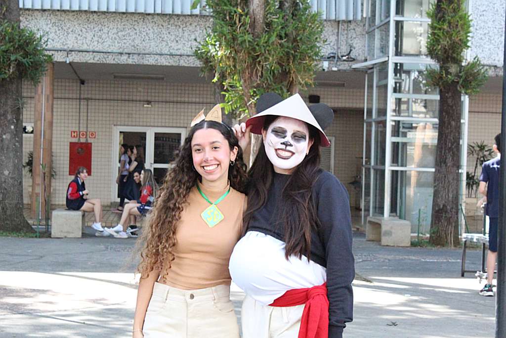 EM-trote-personagens-ensino-medio (19)