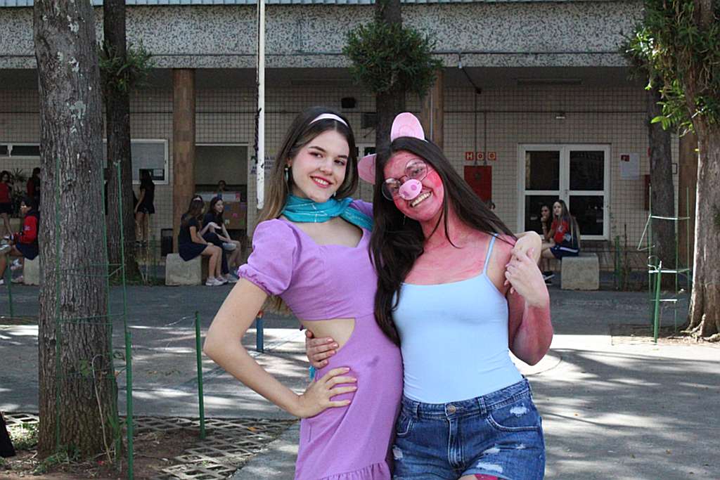 EM-trote-personagens-ensino-medio (20)