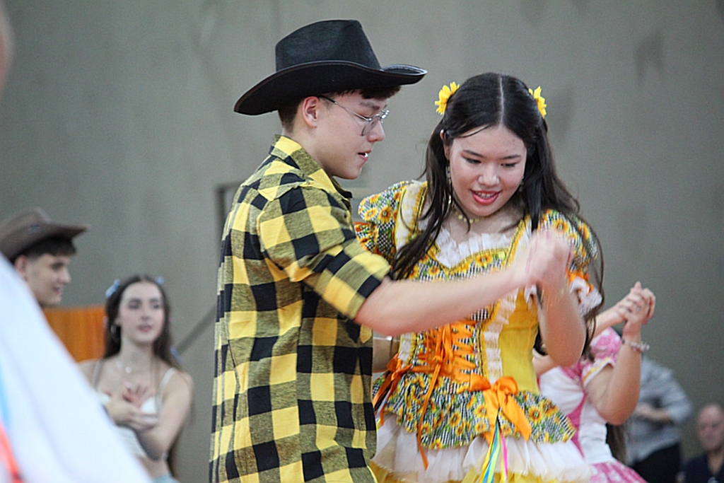 ensino_medio_festa_junina (48)